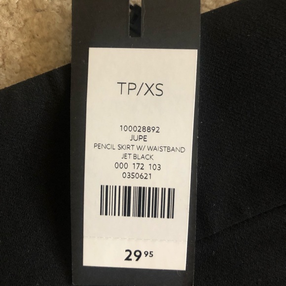 DYNAMITE pencil skirt in jet black. Size XSmall. - Picture 6 of 6